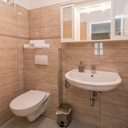 Tara Apartment